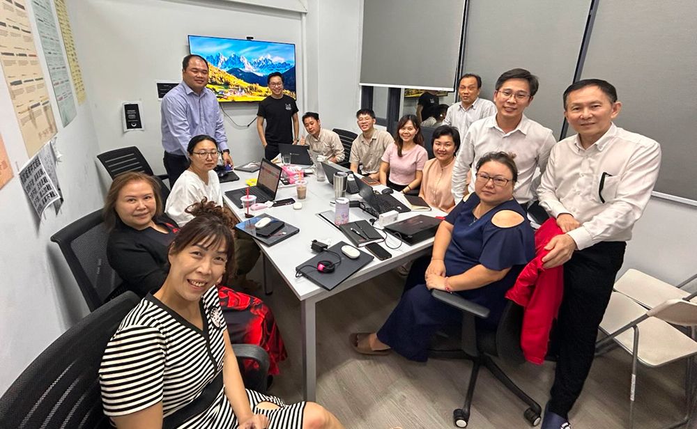 HELUKABEL Singapore team at the Practical AI for Workplace Productivity workshop