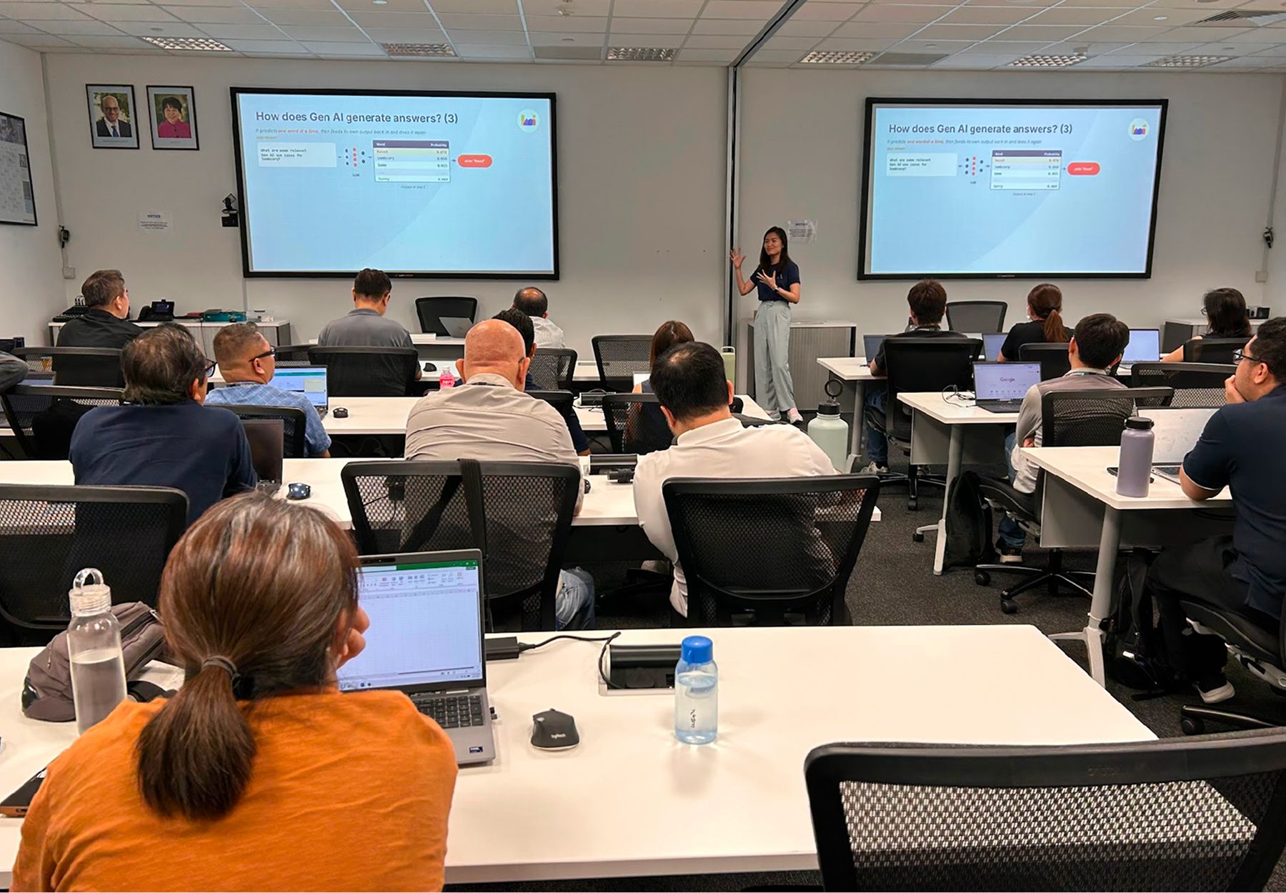 Pepperl+Fuchs employees in a dedicated training session