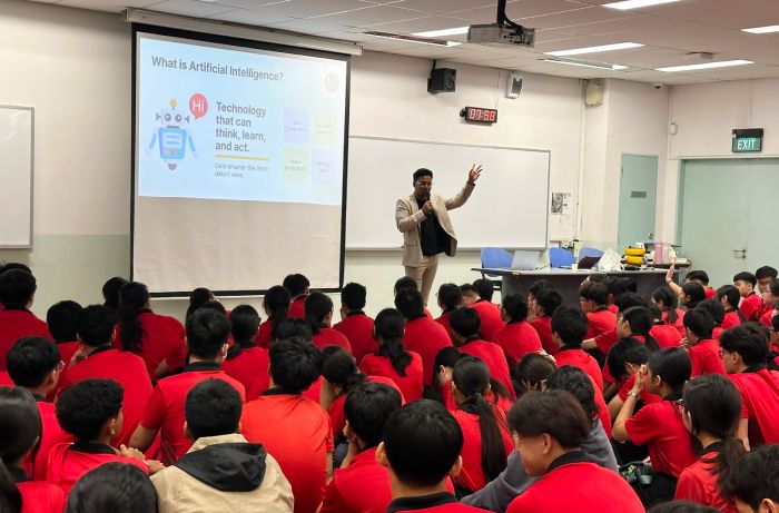 AI Talk at Zhenghua Secondary School